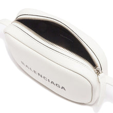 画像をギャラリービューアに読み込む, BALENCIAGA バレンシアガ ショルダーバッグ EVERYDAY CAM BAG XS 489809D6W2N BLANC OPTIQUE 9060 レディース メンズ